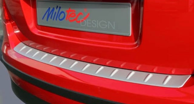 Práh pátých dveří s výstupky, ABS-stříbrný, Škoda Fabia II. Limousine