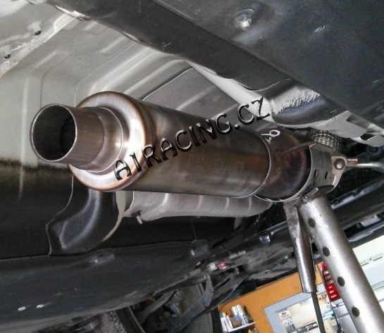 Sportovní výfuk Magnaflow Round Series 10416 67 mm