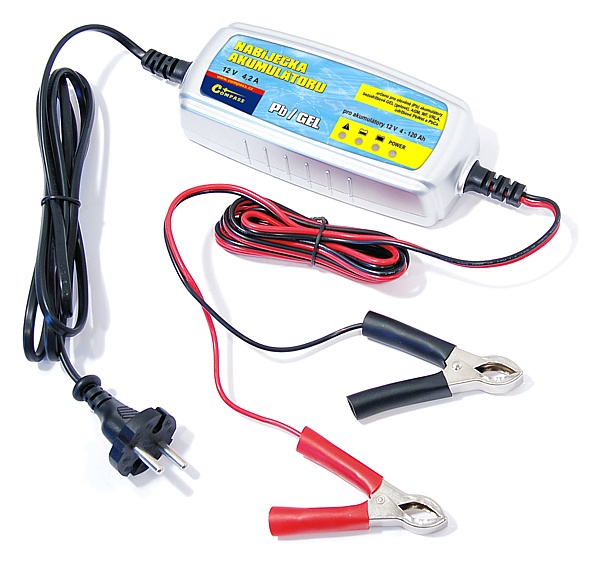 Nabíječka mikroprocesor 4,2 Amp PB/GEL max. 120Ah