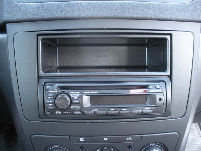 2ISO redukce pro Škoda Octavia 2, Yeti 2008-