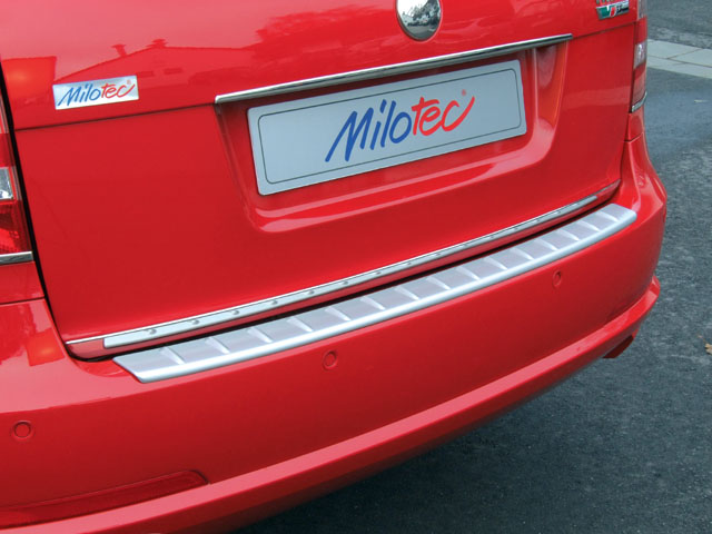 Lišta zadní - nerez, Škoda Octavia II Lim., Škoda Octavia II Facelift Lim.