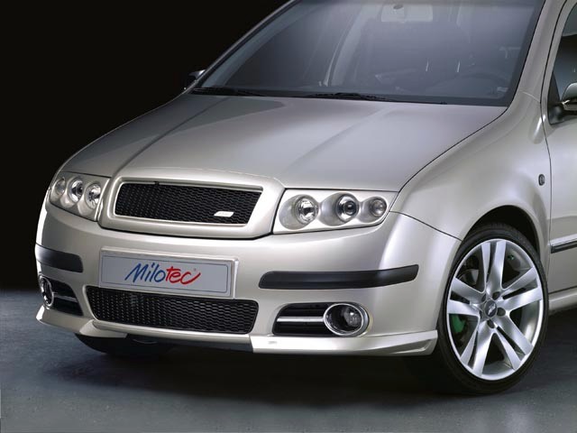 Maska  s černou mřížkou, Škoda Fabia