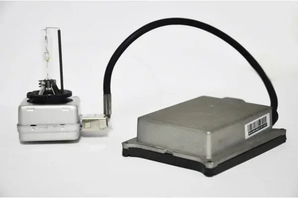Řídicí jednotka D1S ke xenonům 9-36V 35W, CAN-BUS