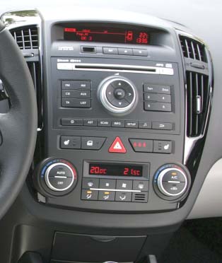 2DIN redukce pro Kia Ceed 11/09-2012