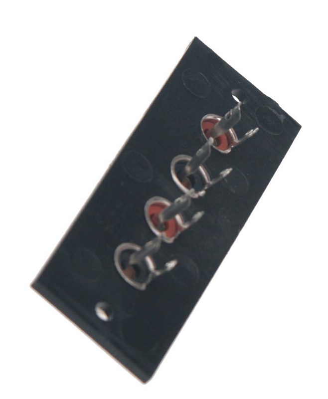 4 RCA samice terminal 25 x 75 mm
