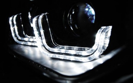 Světla přední BMW F30/F31 10.11 - BLACK U-LED BAR HID
