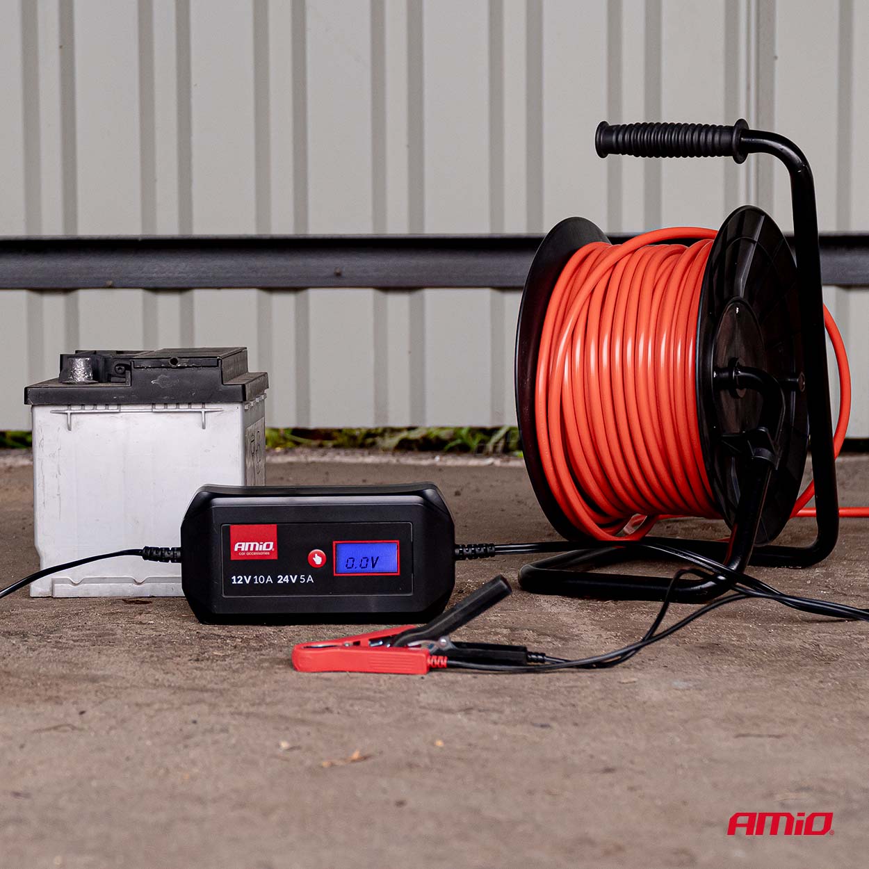 Inteligentní nabíječka AMIO 12V/24V 10A (12V 50-100Ah | 24V 50Ah)