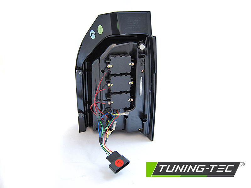 Zadní světla VW T6 15-19 zad.výklopné dveře LED BAR černá SEQ OEM žárovka