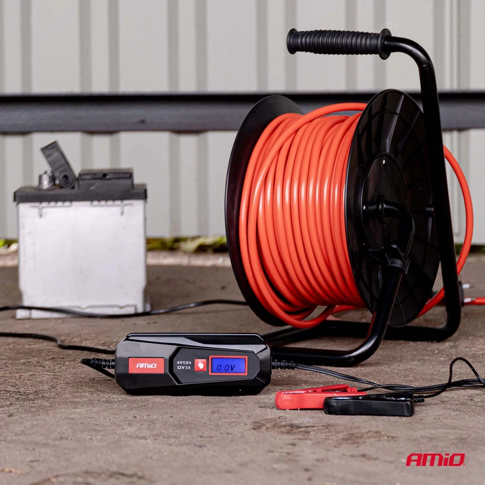 Inteligentní nabíječka 6V/12V 5A (6V 8Ah | 12V 8-50Ah) AMIO