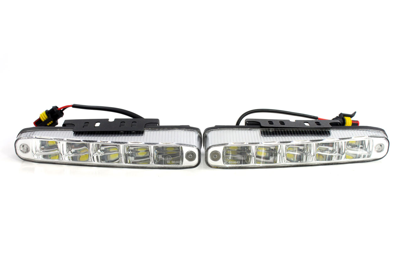 Světla pro automatické denní svícení s LED, homologace