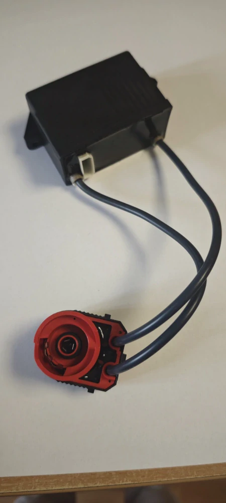 Řídící jednotka BOSCH- starter xenon ŠKODA OCTAVIA 1307329