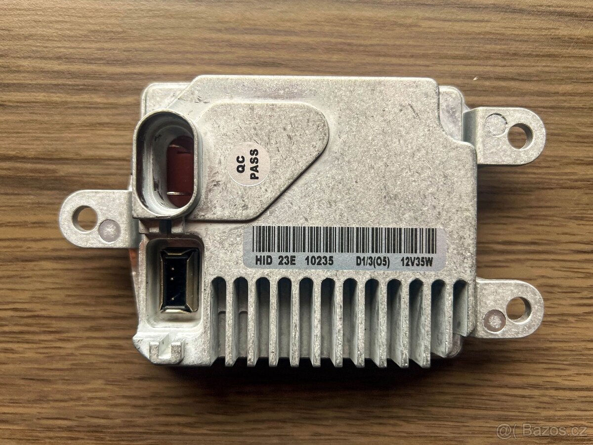 Řídící jednotka xenon Škoda Octavia 2, 2 pin verze