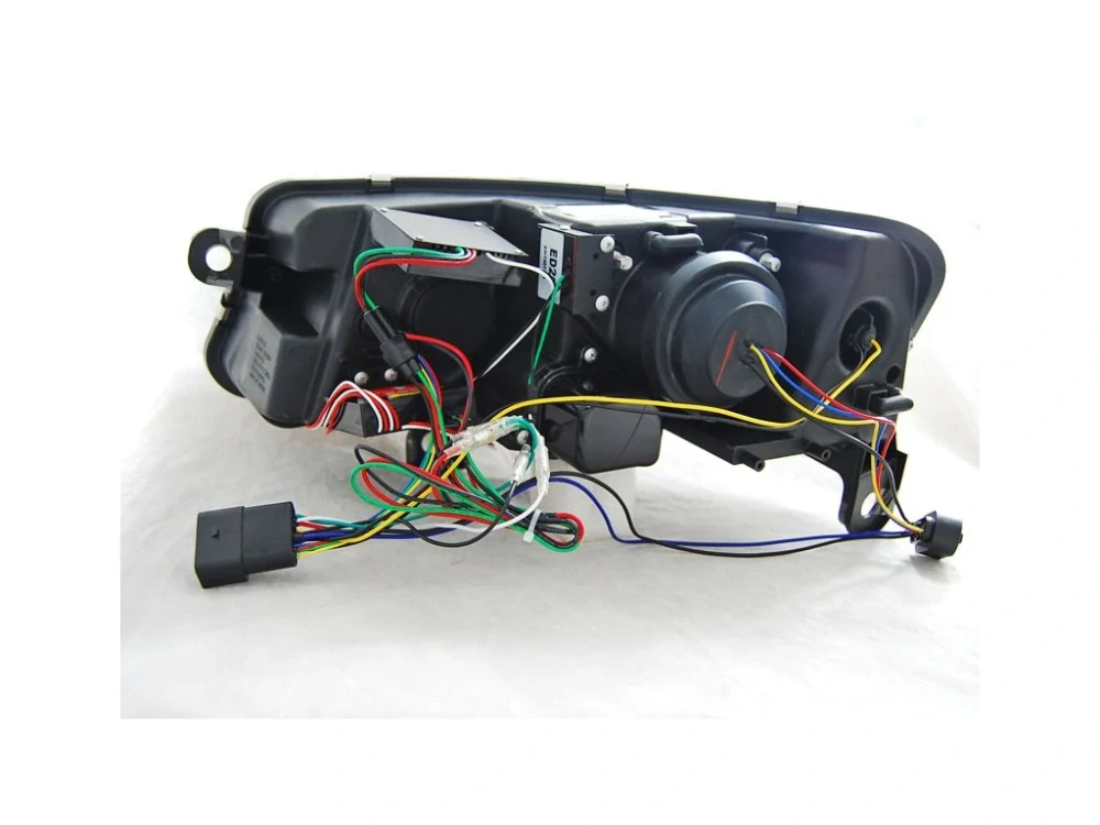 Přední světla Audi A6 04-07 - černé TUBE LIGHTS TRU, DRL, XENON