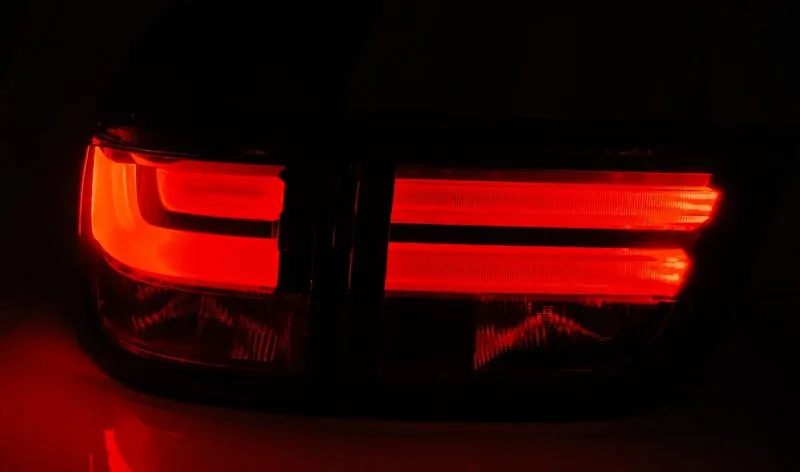 Zadní světla BMW X5 E70 07-10 - červený/krystal LED BAR