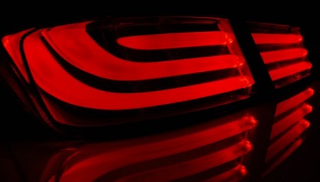 Světla zadní BMW F10 10-07.13 RED WHITE LED BAR