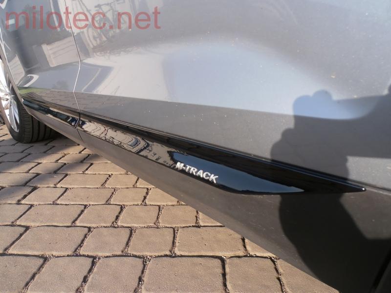 Lišty bočních dveří M-TRACK - černý lesklý "klavírlak", Kodiaq od r.v. 2016 -