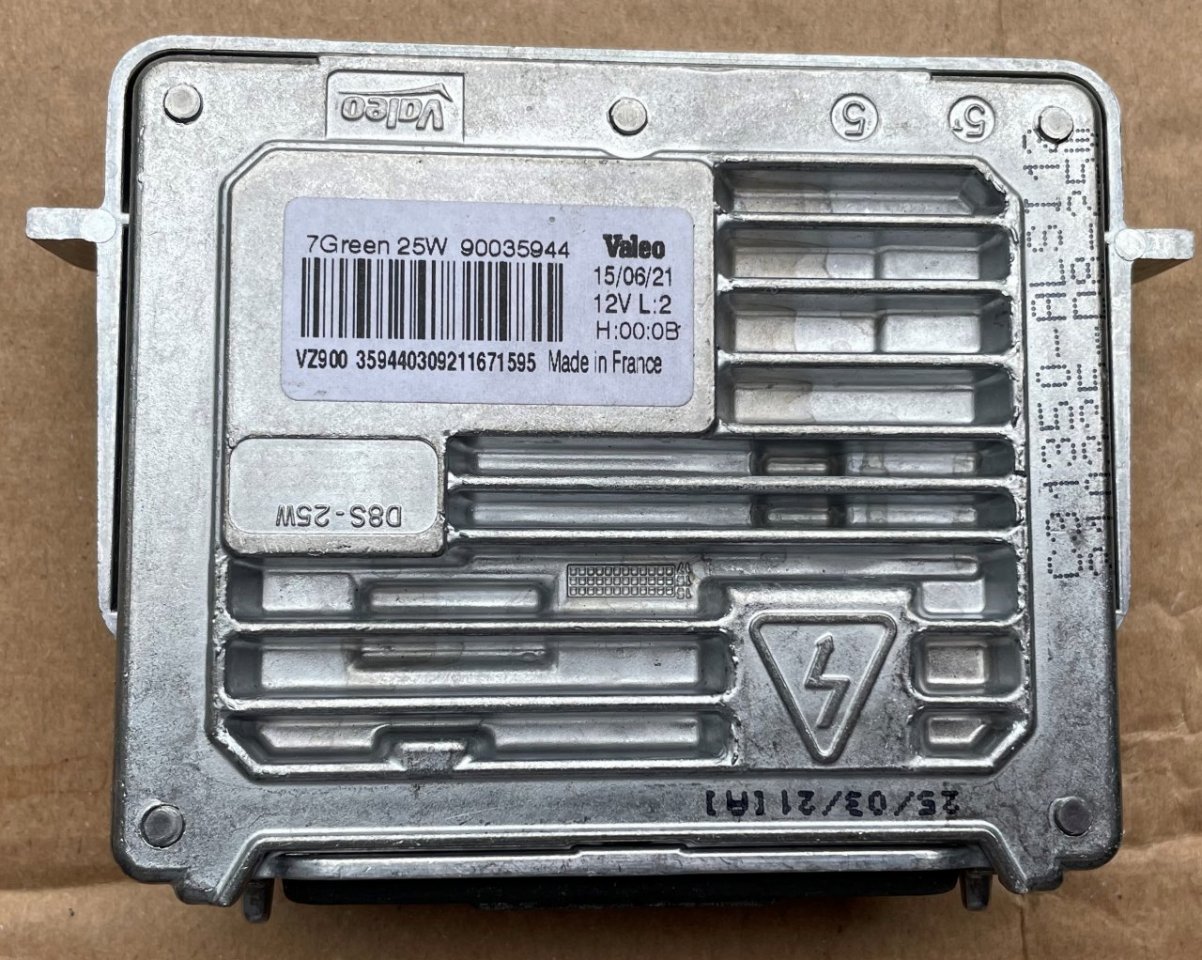 Řídící jednotka Valeo 7Green Xenon D8S 25W