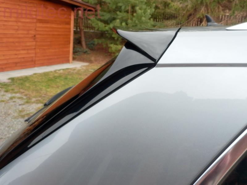 Střešní spoiler - černý lesklý "klavírlak", Kodiaq