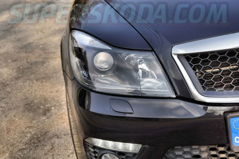 Přední světla Škoda Octavia II 09-12 - černá, H7