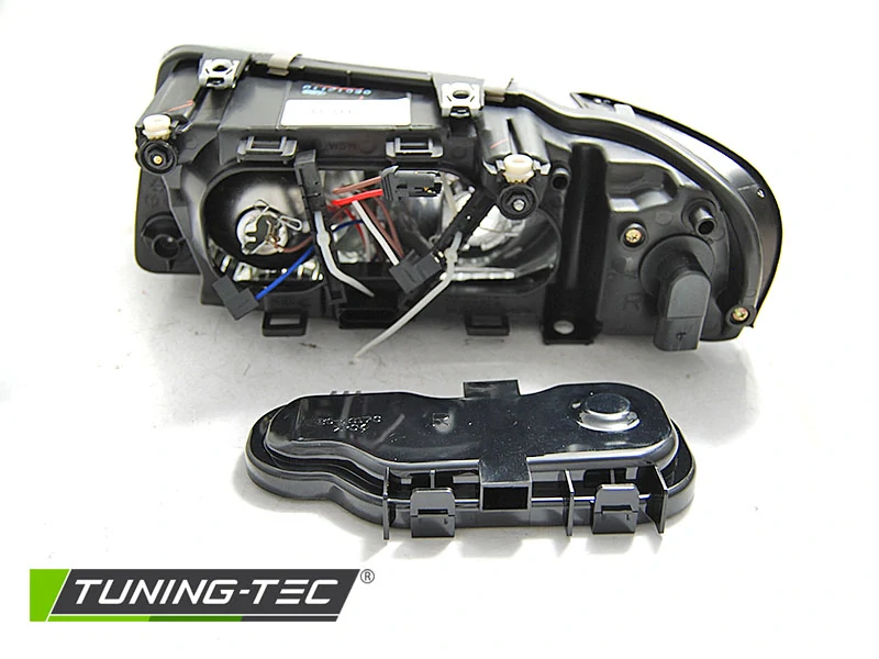 Přední světlo Audi A3 8L 00-03 TYC - chrom PRAVÉ