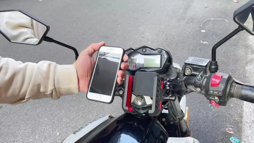 Univerzální držák telefonu + kameru, antivibrační na kolo, motocykl