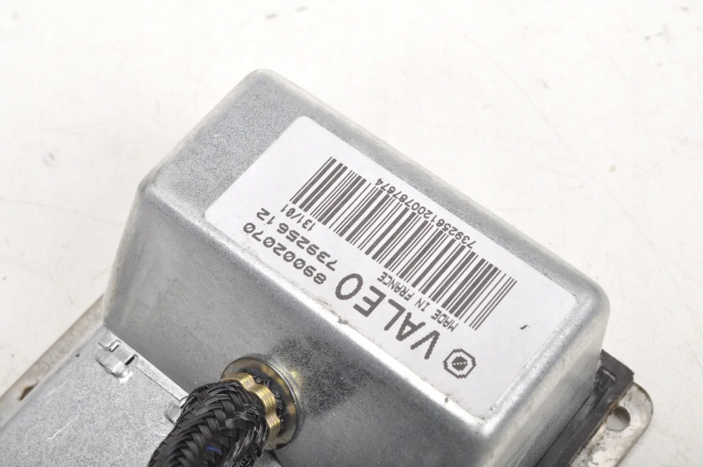Řídící jednotka VALEO XENON Peugeot 607 6 PIN