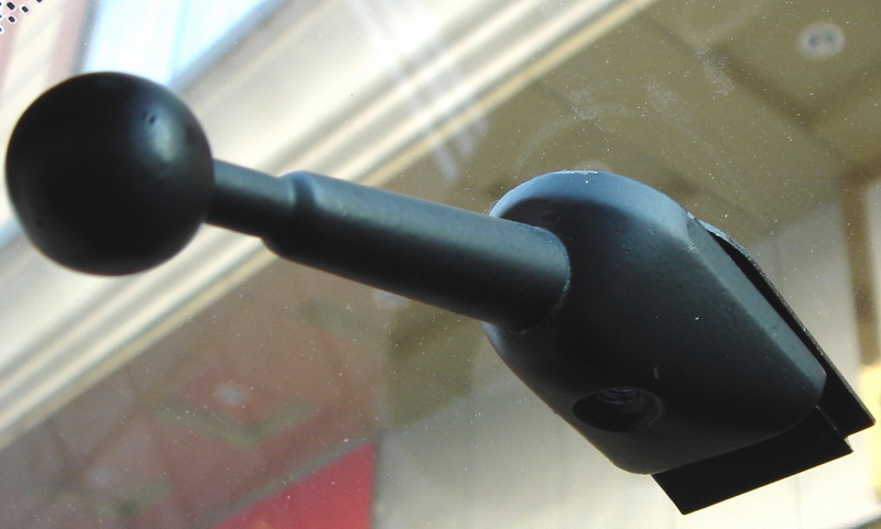 LCD monitor 4,5" na přední okno