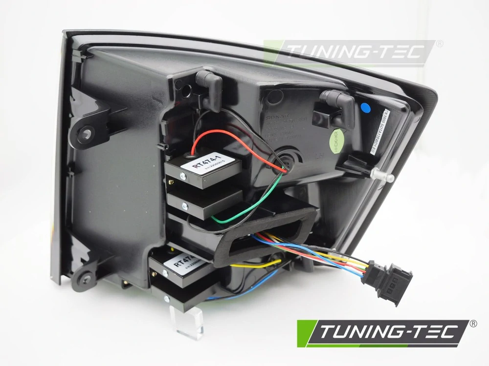 Zadní světla ŠKODA OCTAVIA III 12-20 combi OEM žárovky, LED BAR chrom