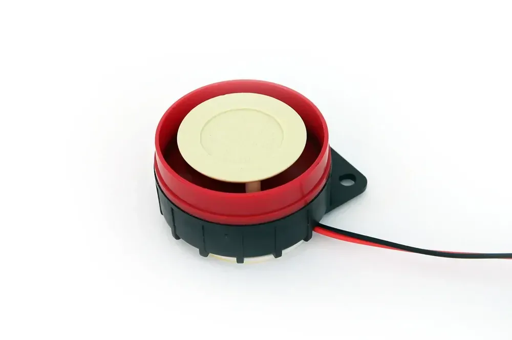 Alarm na motorku Amio MCA14 s dálkovým startem motoru