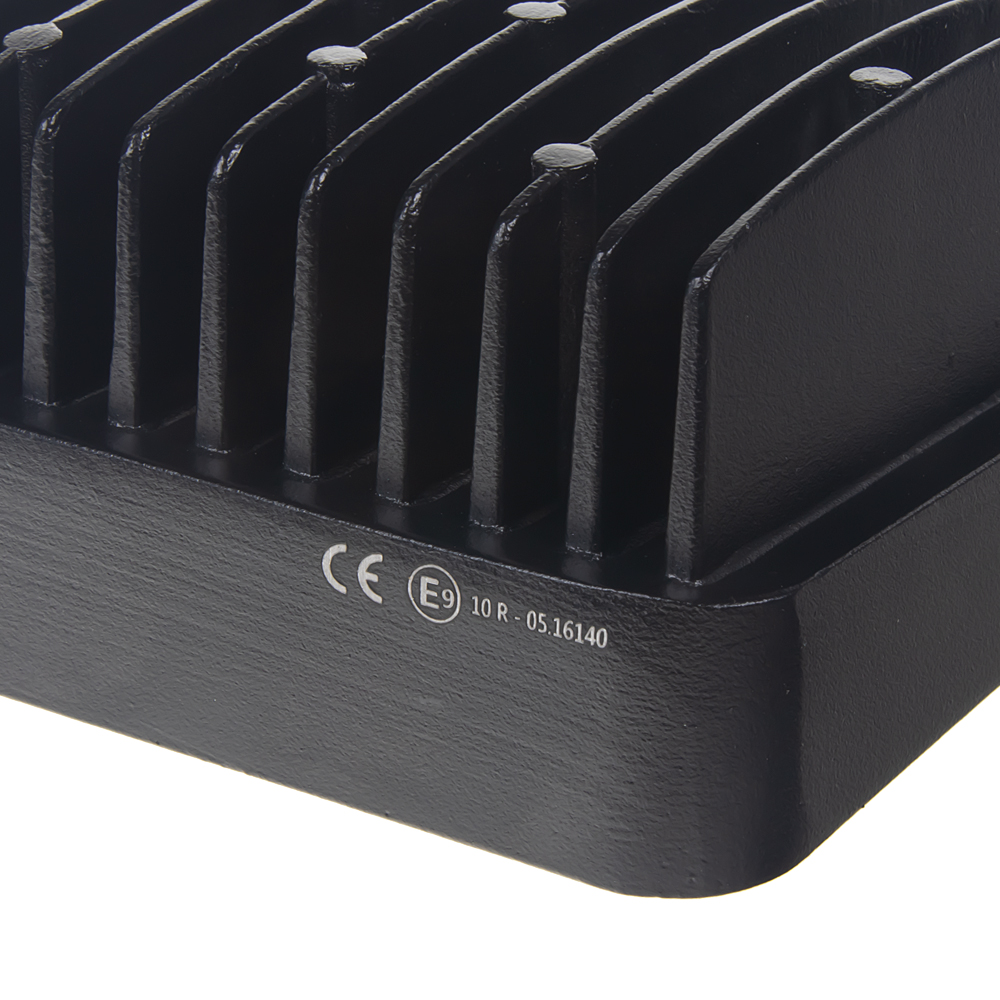 LED světlo hranaté bílé/oranžový predátor 16x3W, 107x107x60mm, ECE R10