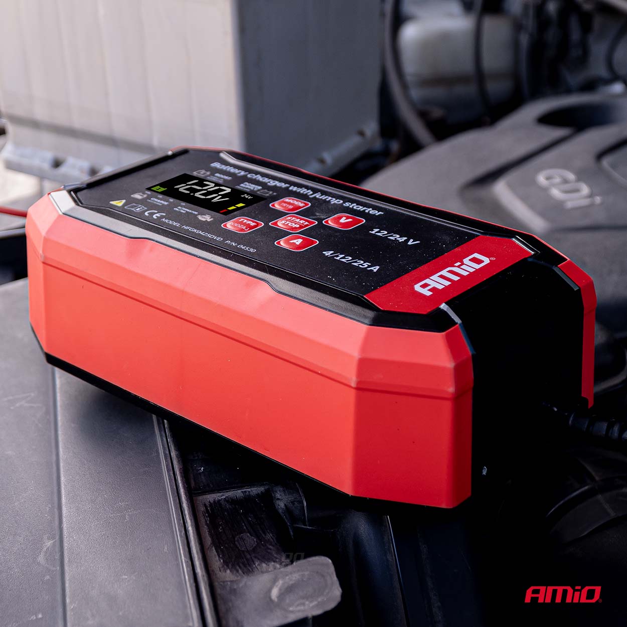 Inteligentní PROFI nabíječka 12/24V 25A (12V 40-250Ah | 24V 40-120Ah) s funkcí BOOST AMIO 
