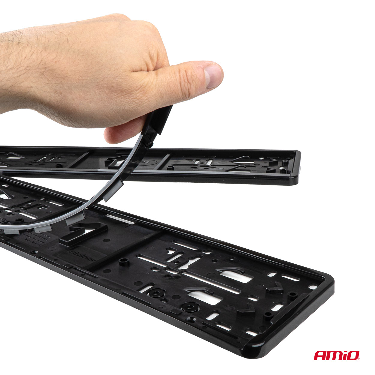 Podložka pod SPZ - ČERNÁ / L PREMIUM EU/DE AMiO