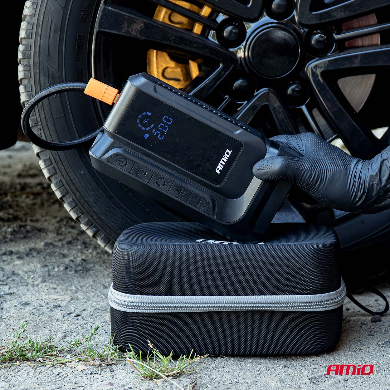 AKU kompresor s funkcí powerbanky a boosteru 12000 mAh, 1600A, AMIO