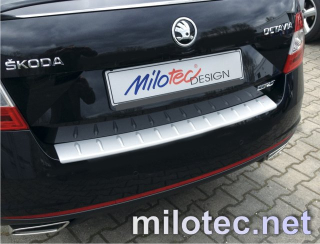Práh pátých dveří s výstupky, ABS-stříbrný, Škoda Octavia III. RS Limousine