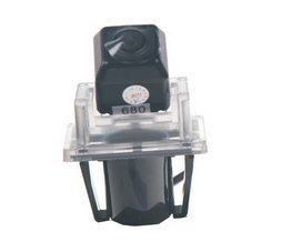 Kamera formát PAL do vozu Mercedes C (W204), E (W212)