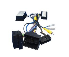 Adaptér pro OEM aktivní park.kameru HIGH/LOW do VW MFD3/RNS510