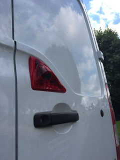 Kamera 4PIN CCD SHARP PAL pro Opel Movano, Renault Master, Nissan NV400