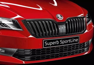 Rámeček přední masky Škoda Superb III (2015 - 2019) černý lesklý, originál