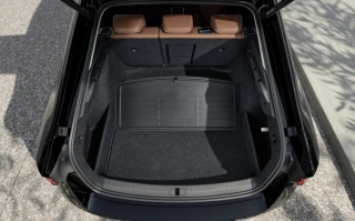 Škoda Octavia IV sedan-Oboustranný skládací koberec (základní podlaha) original