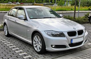 Kryty světlometů BMW 3 E90, E91 2008–2012 pro bi-xenony D1S, 1 ks.