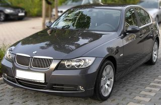 Kryt světlometů BMW 3 E90, E91 2005–2008 pro bi-xenony D1S, 1 ks.