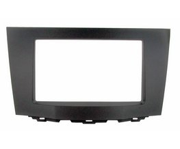 2DIN redukce pro Suzuki Kizashi 2010-