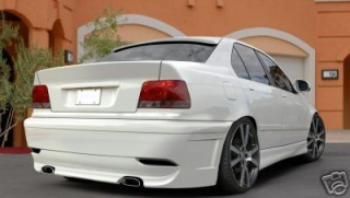 BMW E36 - Zadní nárazník