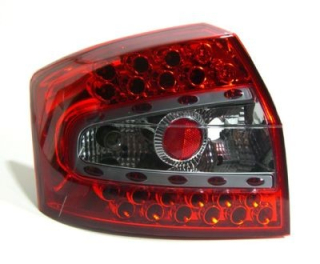 Audi A4 8E Zadní světla LED Červeno / čiré